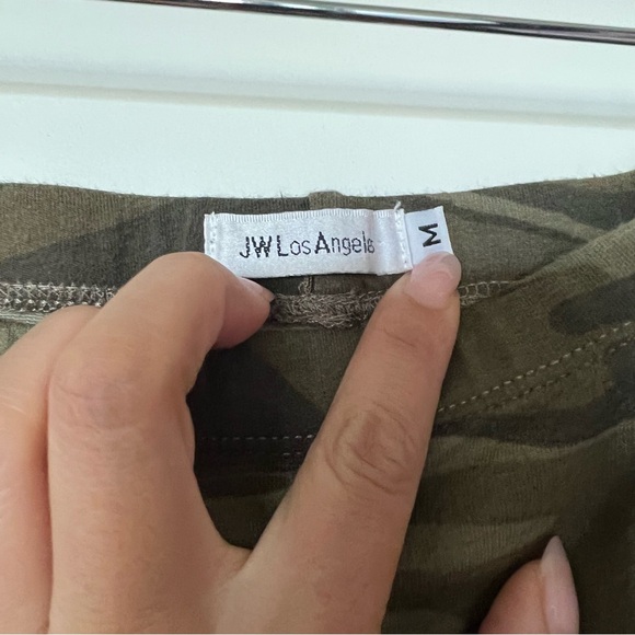 Johnny Was Embroidered leggings - Picture 2 of 3